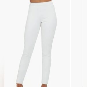 SPANX NWT On The Go Slim Straight Ankle Pants with Ultimate Opacity Technology S